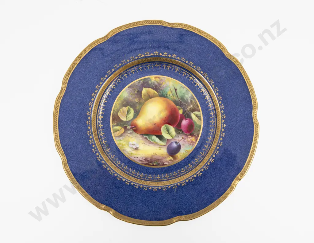 Wedgwood Plate Hand Painted with Fruits Signed A Hollond 23cm Dia Image 1++