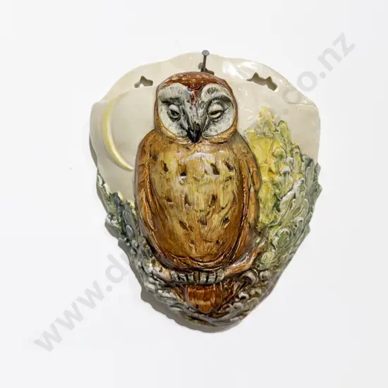 Royal Doulton Relief Moulded Owl Wall Pocket 19cm L