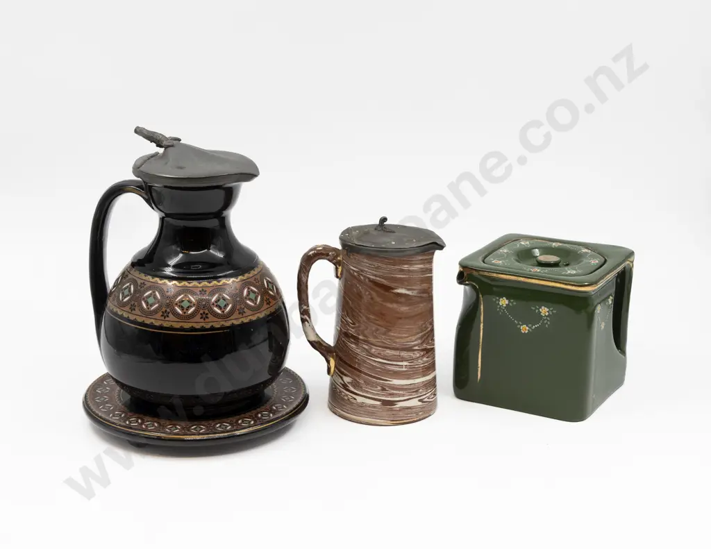 Pinder Bourne & Co Hot Water Jug on Stand with Cube Teapot & Other Jug Image 1++