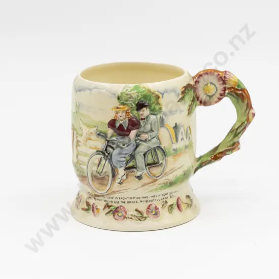 Crown Devon Daisy Bell Musical Mug 12.5cm H