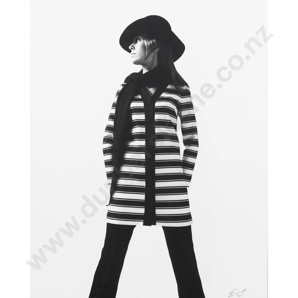 Euan Sarginson NZ Fashion Photograph Image 1++