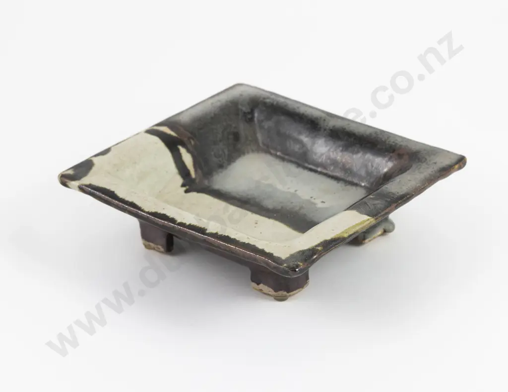 Doreen Blumhardt Footed Square Dish Image 1++