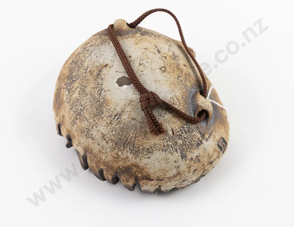 Len Castle Hanging Sedge Vase Image 1++