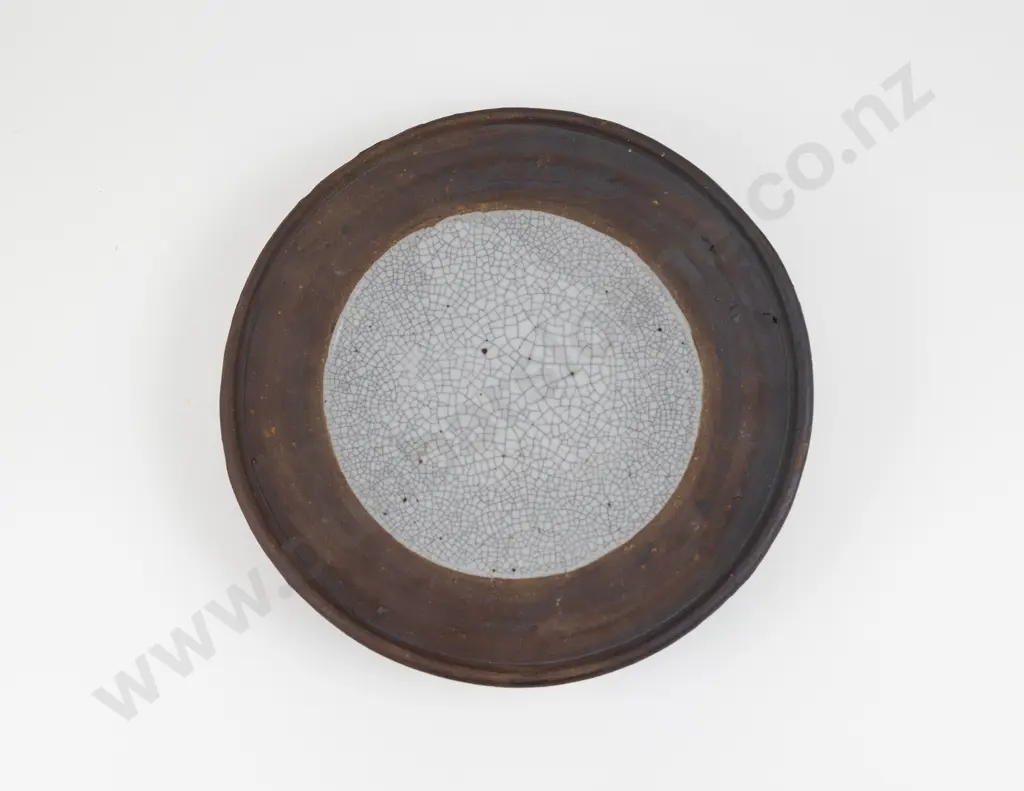 NZ Pottery Crackle Glaze Plate Image 1++
