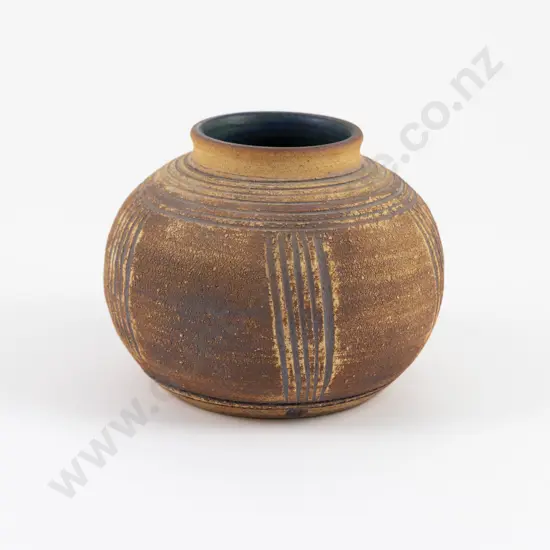 Roger Brittain Vase
