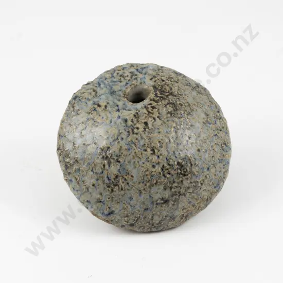 David Brokenshire Hanging Sedge Vase