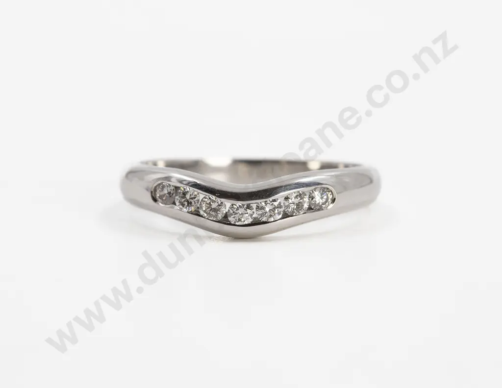 18ct White Gold Seven Stone Diamond Curve Band Image 1++