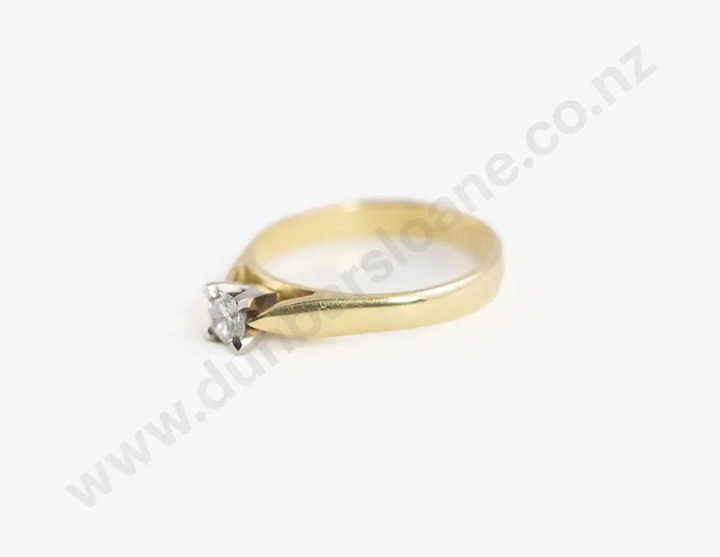 18ct Solitaire Diamond Ring Image 1++