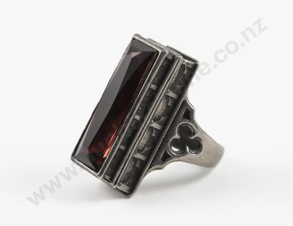Alchemy Carta Single Swarovski Crystal 'Pope Alexander's Poison Casket' Ring Image 1++