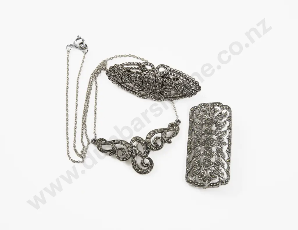 Collection of Assorted Marcasite Jewellery Image 1++