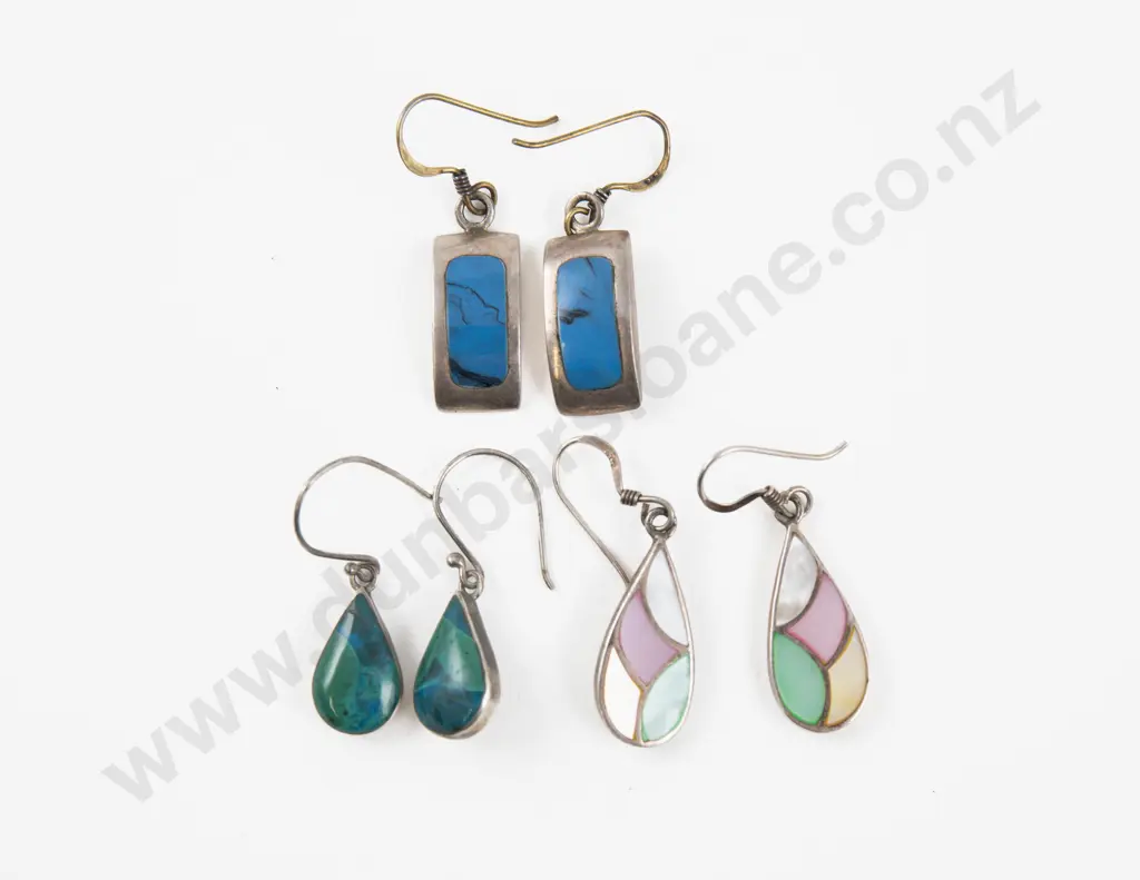 Three Pairs of S/S Gem Set Pendant Drop Earrings Image 1++