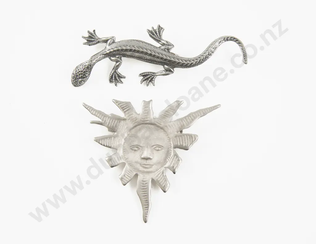 Tie Rack (America) Sun Burst Brooch with Other Image 1++