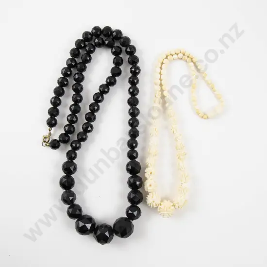 Antique Single Strand Graduated French Jet Bead Necklace