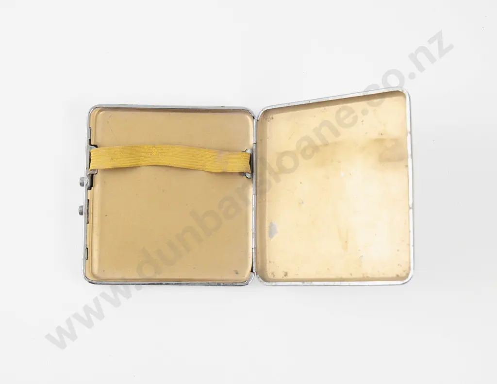 Mid 20th Century Silver Plated Engraved Powder and Cigarette Compact Image 1++