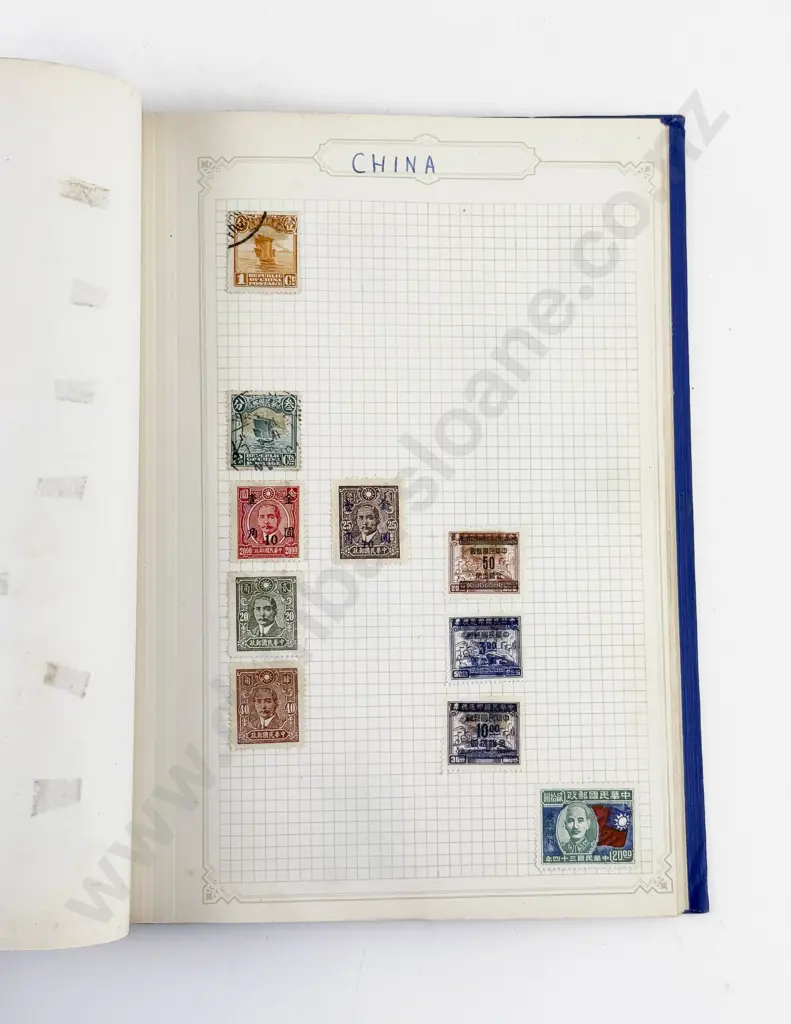 Vintage NZ and World Stamp Album Image 1++