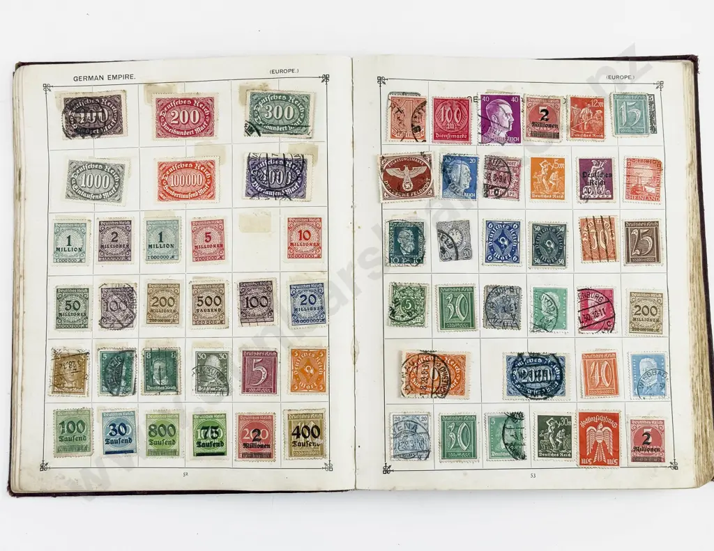 Vintage Album of World Stamps Image 1++