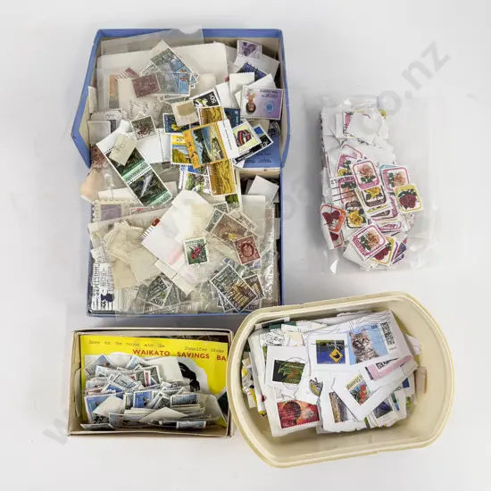 NZ Small Carton Mainly Pre-decimal Loose Stamps