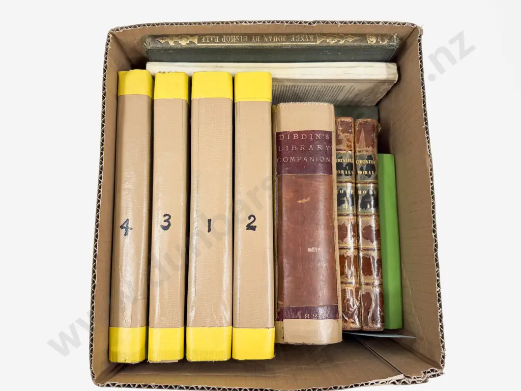 Small Box Assorted Vintage Mainly History Volumes Image 1++