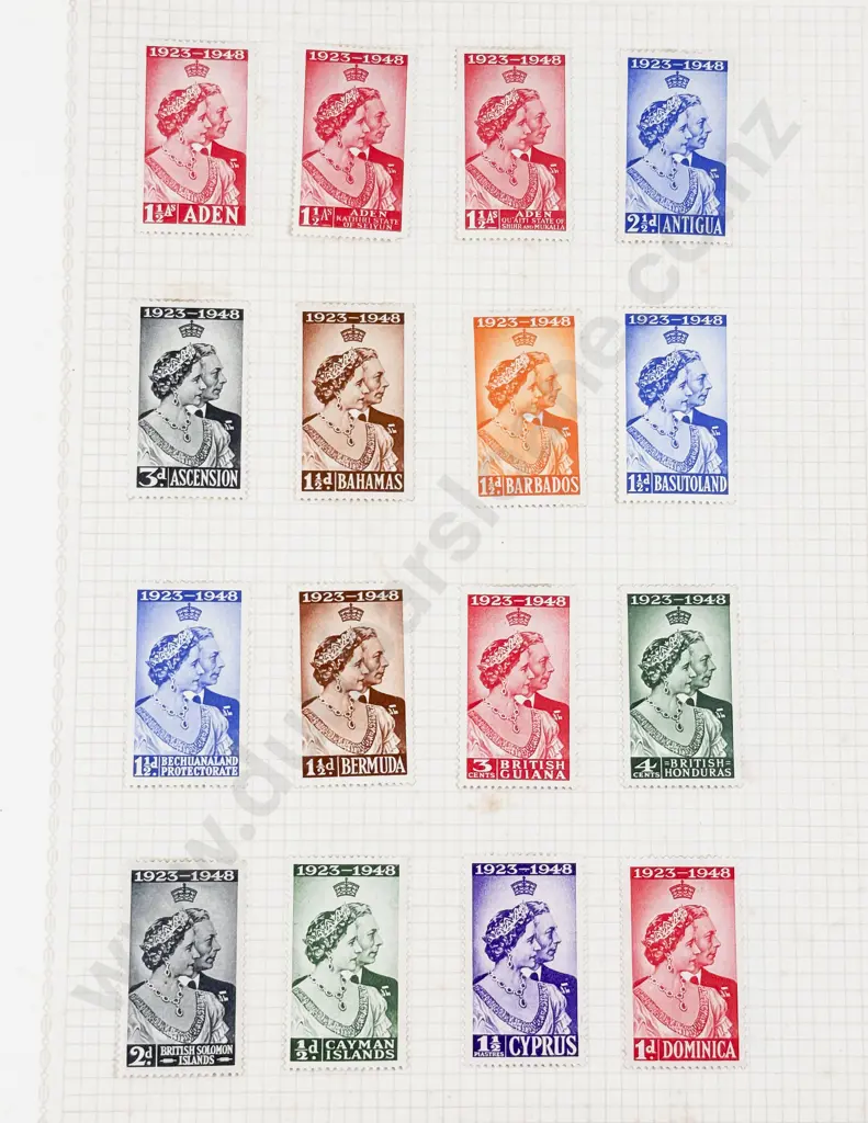 Two Vintage Albums - NZ Single Stamps with FDCs & 1923 to 1948 Commonwealth Stamps Image 1++