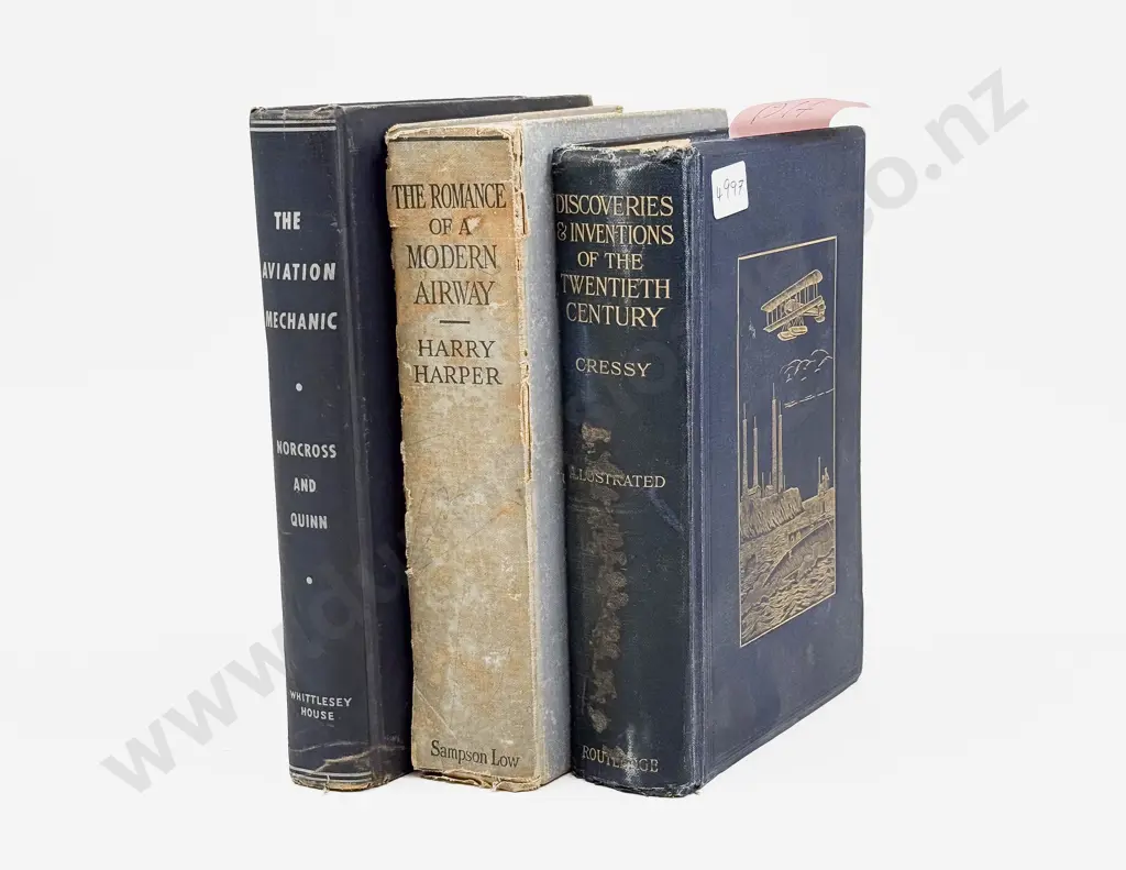 Three Vintage Aviation Reference Volumes Image 1++
