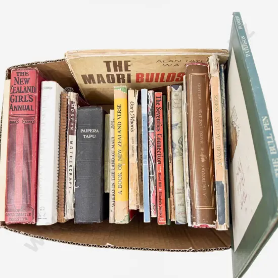 Box of Assorted NZ Reference Volumes