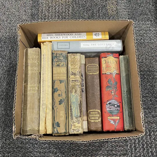 Box Assorted Vintage Fiction
