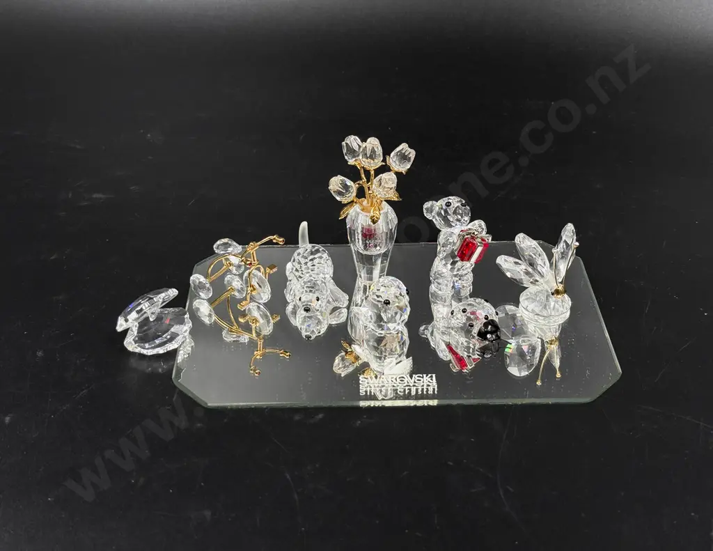 Qty of Assorted Swarovski Ornaments together with Two Mirrored Bases Image 1++