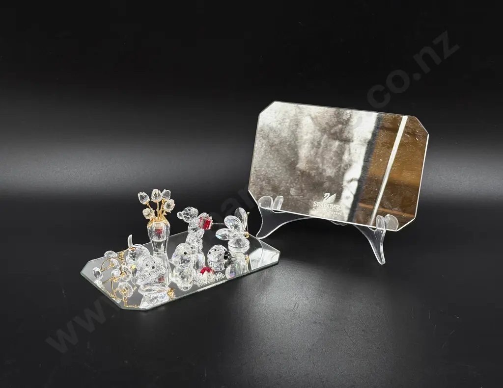 Qty of Assorted Swarovski Ornaments together with Two Mirrored Bases Image 1++