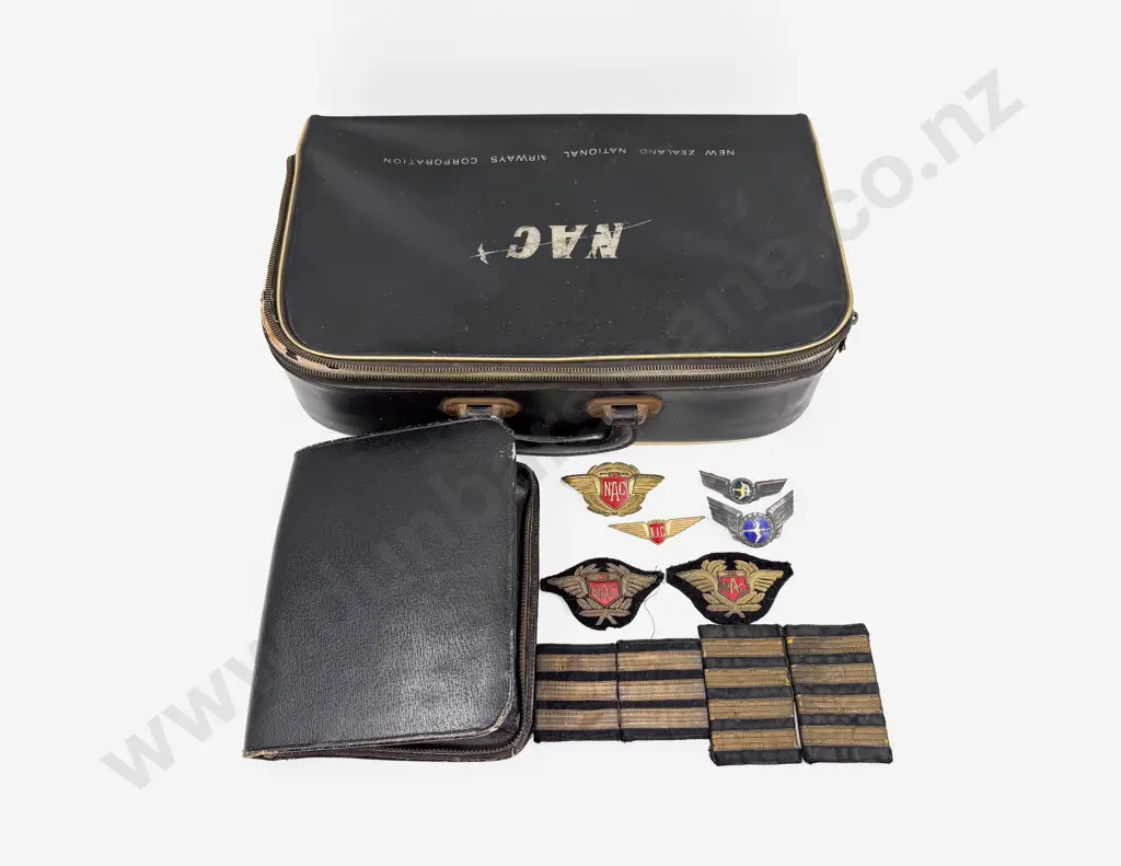 Qty of Assorted New Zealand National Airways Corporation Memorabilia incl Badges & Bag Image 1++