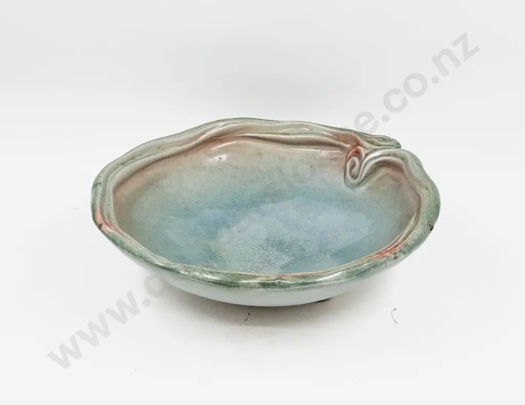 NZ Pottery Footed Table Bowl Image 1++