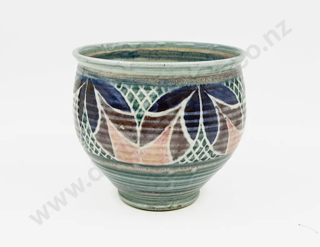 Red Barn Pottery Ribbed Vase Image 1++