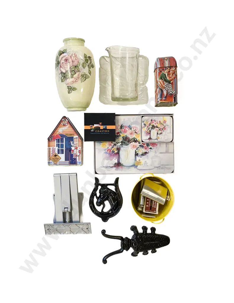 Box Qty of Assorted incl Repro Beetle Form Boot Scraper Image 1++