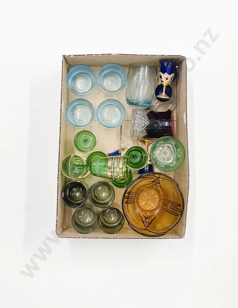 Box Qty of Assorted Coloured Glassware Image 1++