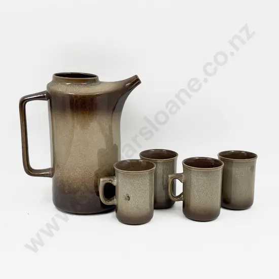 Temuka Stoneware Coffee Pot & Four Mugs