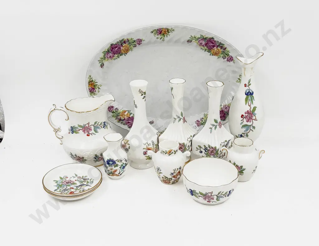 Qty of Assorted Fancy China incl Aynsley Image 1++
