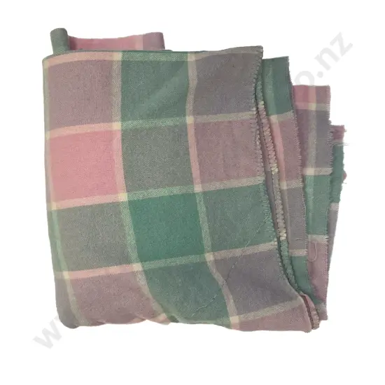 Vintage NZ Woollen Travel Blanket