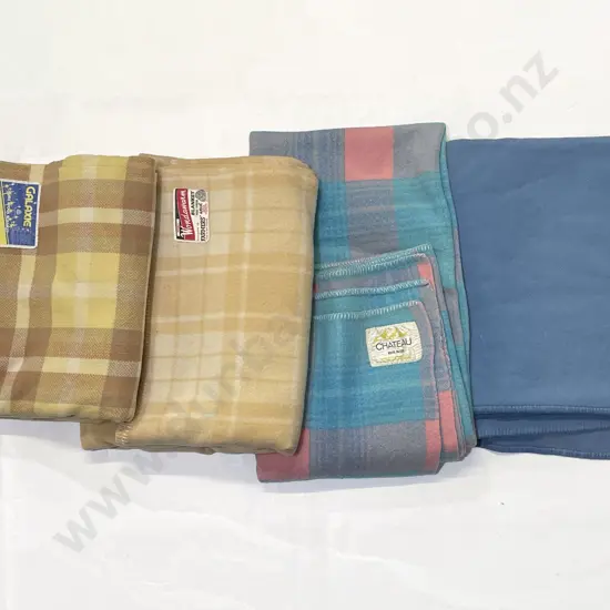 Qty of Assorted Woollen Travel Blankets
