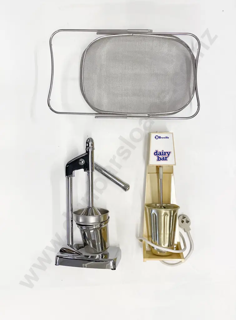 Vintage Breville Dairy Bar with Juice Press and Other Image 1++