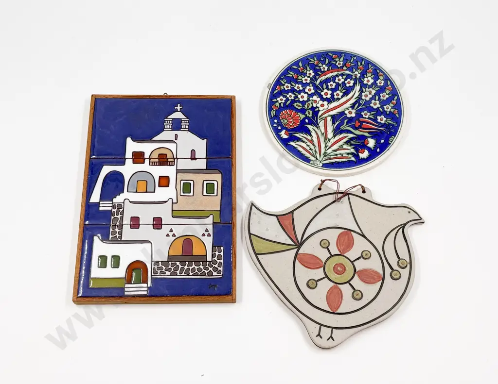 Three Assorted Decorative Wall Hangings Image 1++