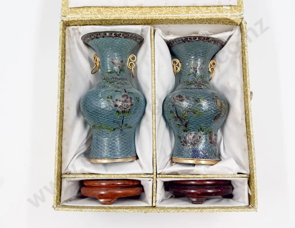 Boxed Pair of Cloisonne Vases Image 1++