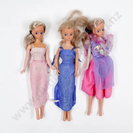 Three Daisy Dolls