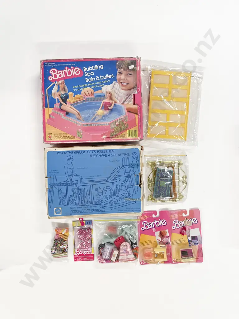 In Boxes Barbie Spa & Pool Party with Various Accessories Image 1++