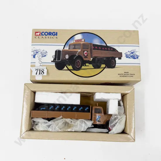 Corgi Classics Boxed White Sacks Truck Scheiwe's Coal Ltd Ed