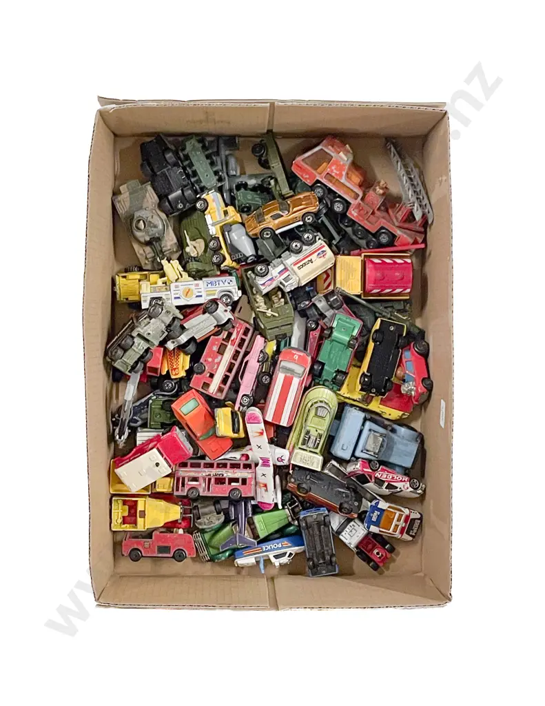 Qty of Assorted Diescast Matchbox Models (Play Worn) Image 1++