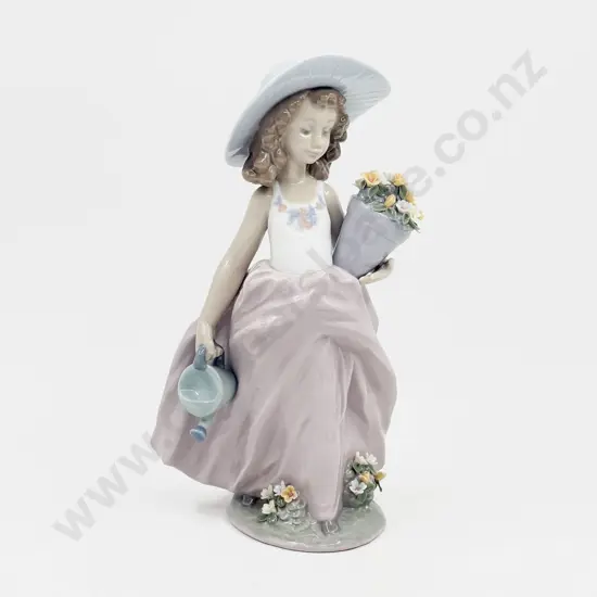 Lladro Figure