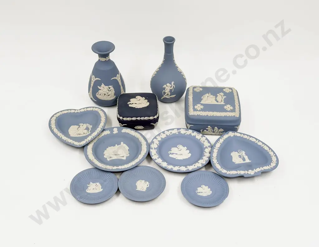 Qty of Assorted Wedgwood Jasper Ware Image 1++