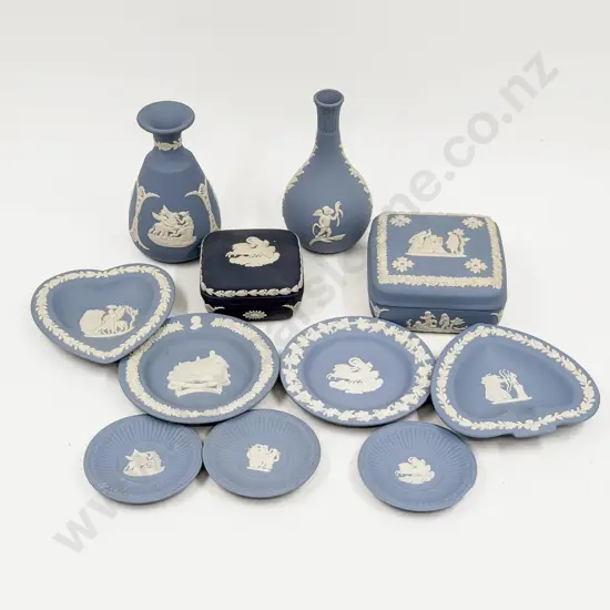 Qty of Assorted Wedgwood Jasper Ware