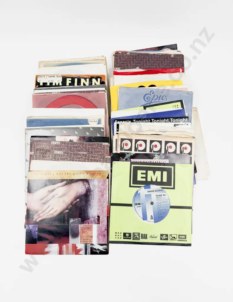 Qty of 45 RPM Vinyl Records Image 1++