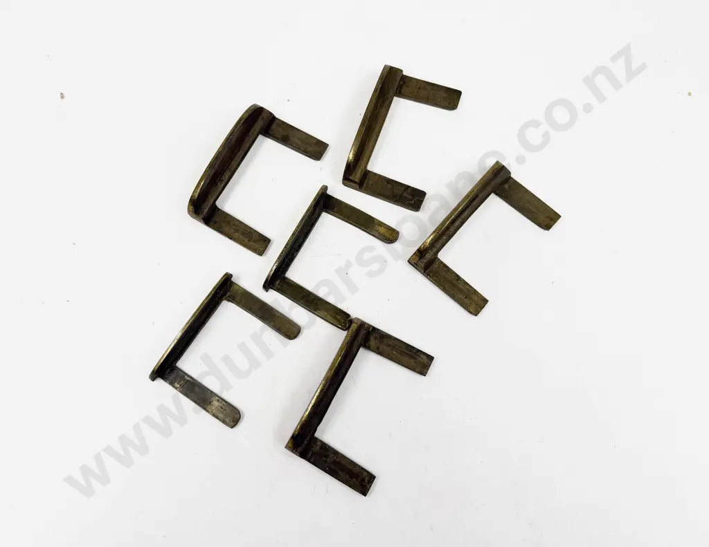 Qty of Assorted Brass Table Joiners Image 1++