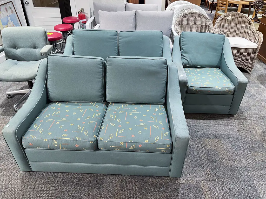 Three Pce Slope Arm Upholstered Lounge Suite Image 1++